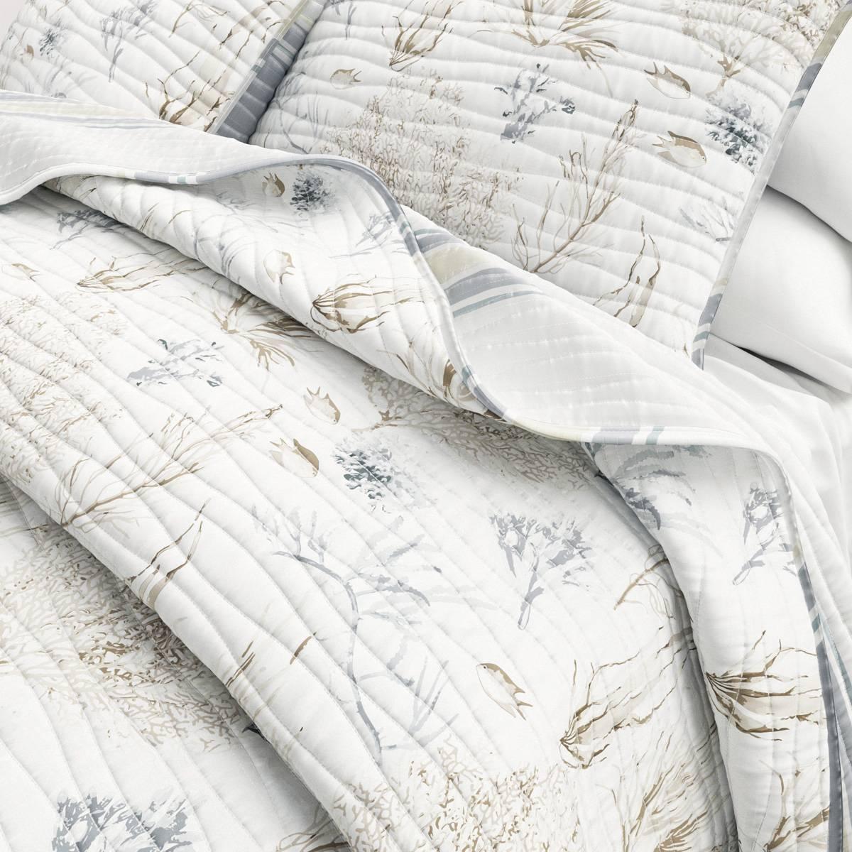 FreshFolds Newcomb 3pc. Reversible Sealife Coastal Quilt Set