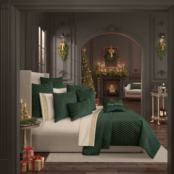 J. Queen New York Grandeur Evergreen Bedding Set