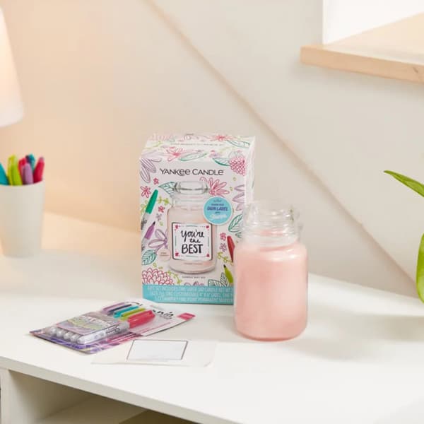 Yankee Candle&#40;R&#41; 22oz. Sharpie Pink Sands Candle Gift Set