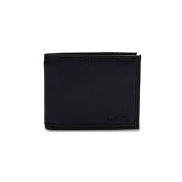 Mens Levi's&#40;R&#41; RFID Protection Traveler Wallet with Zipper Pocket