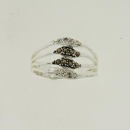 Marsala Clear Crystal Row Ring