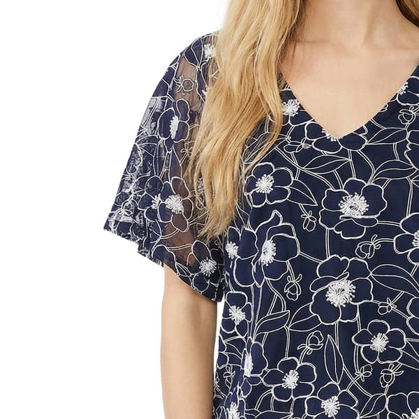 Petite NY Collection Short Flutter Sleeve V Neck Floral Blouse
