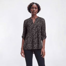 Womens Notations 3/4 Sleeve Abstract Pleated Henley Blouse