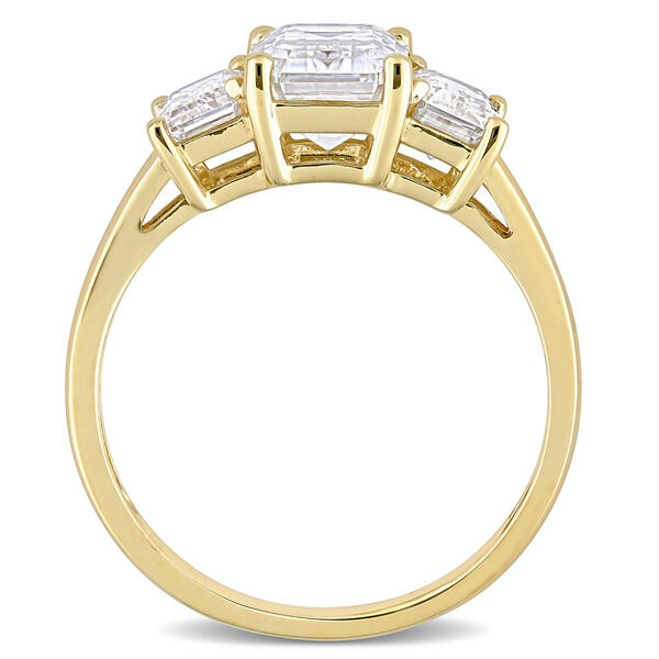 Diamond Classics&#8482; 10kt. Yellow Gold 3-Stone Ring