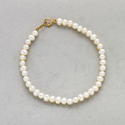 Kids 14kt. Yellow Gold Clasp Pearl 5.5in. Bracelet