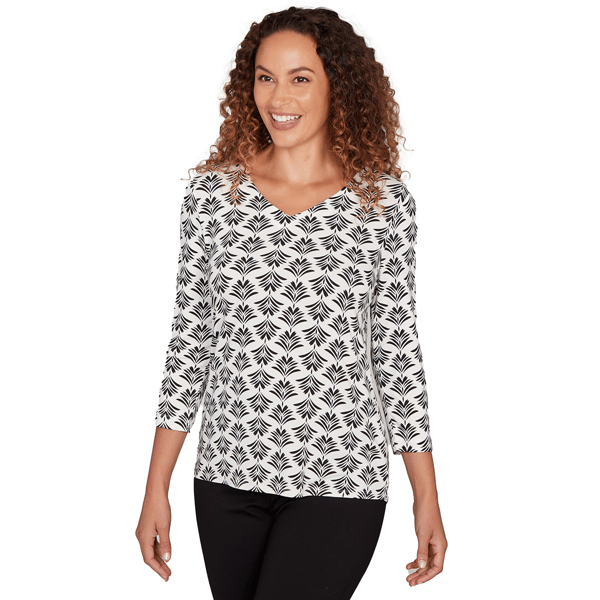 Womens Emaline Key Items 3/4 Sleeve Boat Neck Geometric Tee