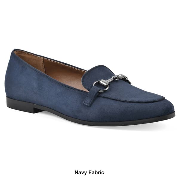 Womens White Mountain Nooks Loafers
