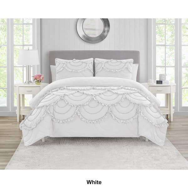 Design Studio Scallop Ruffle Garment Washed Quilt Set