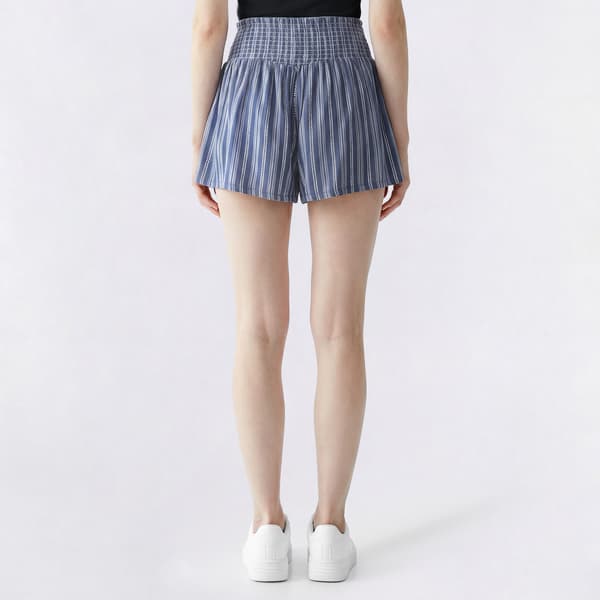 Juniors Derek Heart Striped Yum Smock V-Waist Flippy Short - Blue