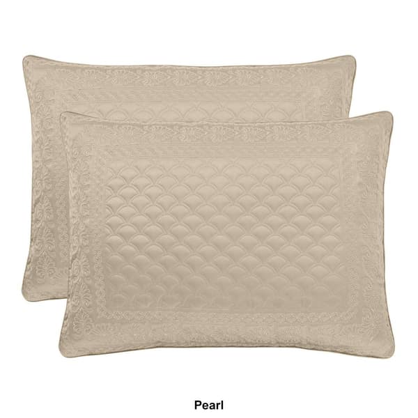 J. Queen New York Lyndon Sham