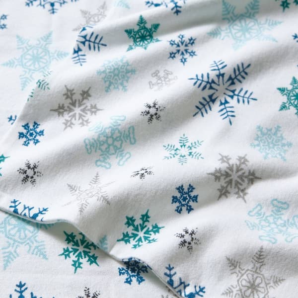 Eddie Bauer Tossed Snowflake Cotton Flannel Sheet Set