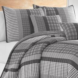 Nautica Gulf Shores 136 Thread Count Reversible Quilt Set