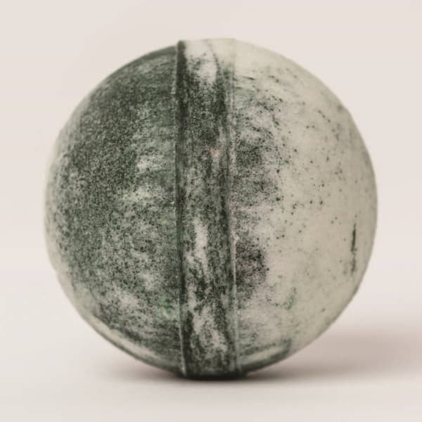 Cosset Dark Side of the Moon Calming Milk Therapy Bath Bomb®