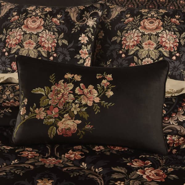 J. Queen New York Chanticleer Bedding Collection