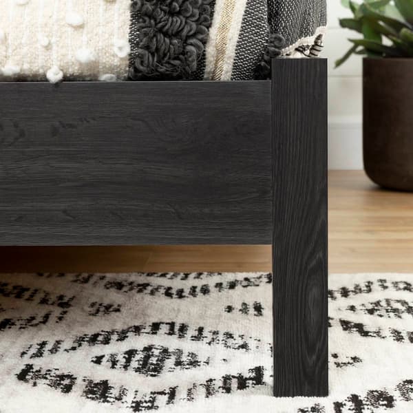 South Shore Lensky Queen Platform Bed On Legs
