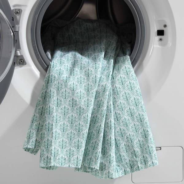 Tommy Bahama Coastal Batik 200TC 4pc. Cotton Percale Sheet Set