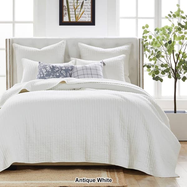 Greenland Home Fashions&#8482; Monterrey Finely Stitch Solid Quilt Set
