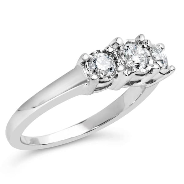 Haus of Brilliance 1/2ctw. Lab Grown Diamond 3 Stone Ring