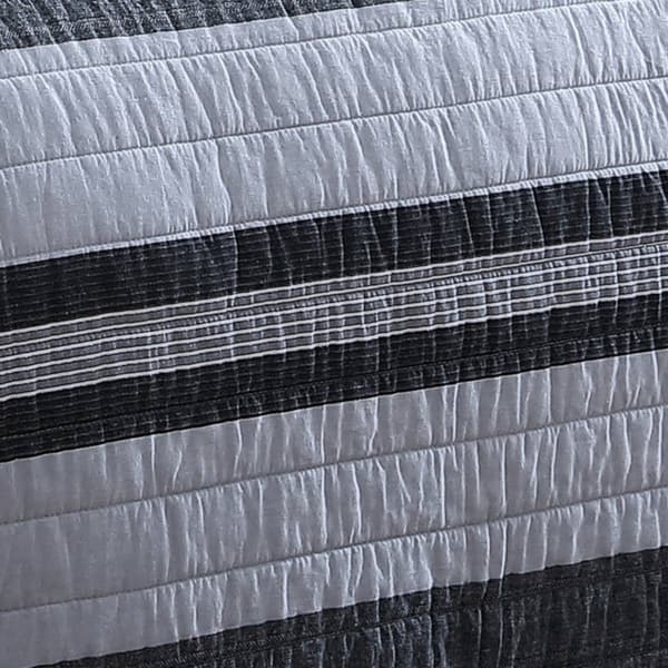 Nautica Ardmoore 136 Thread Count Reversible Quilt Set
