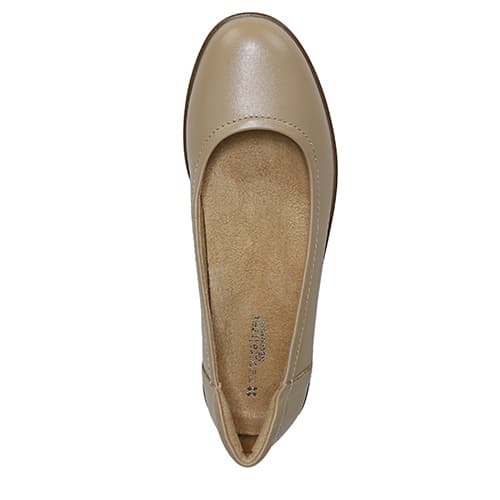 Womens Naturalizer Flexy Flats