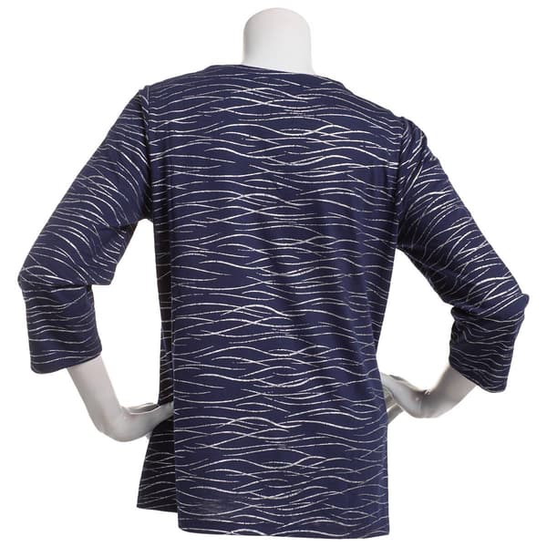 Petite Emily Daniels 3/4 Sleeve Abstract V-Neck Foil Line Tee