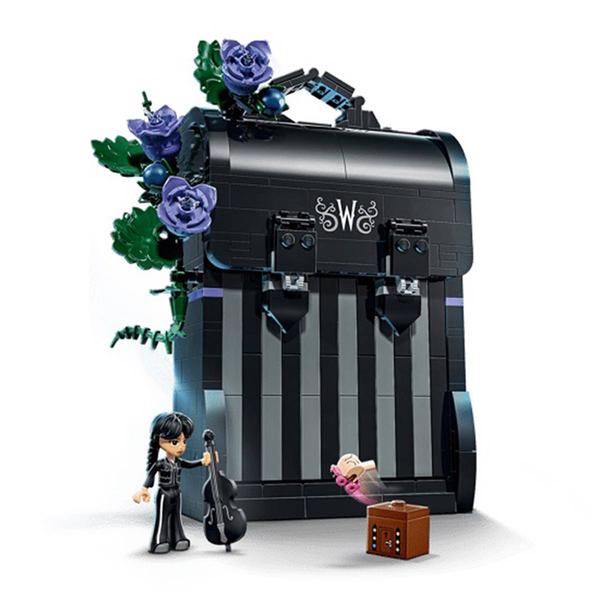 LEGO® Wednesday Backpack Building Kit