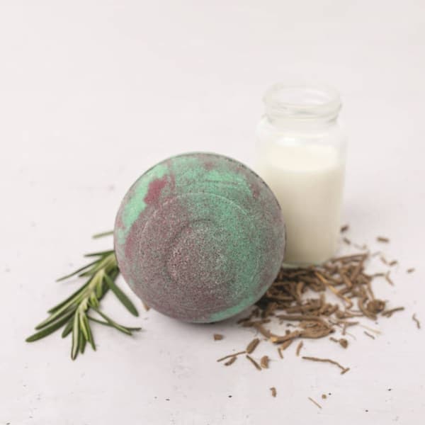 Cosset Luna Therapy Sedating Milk Therapy Bomb&#174;
