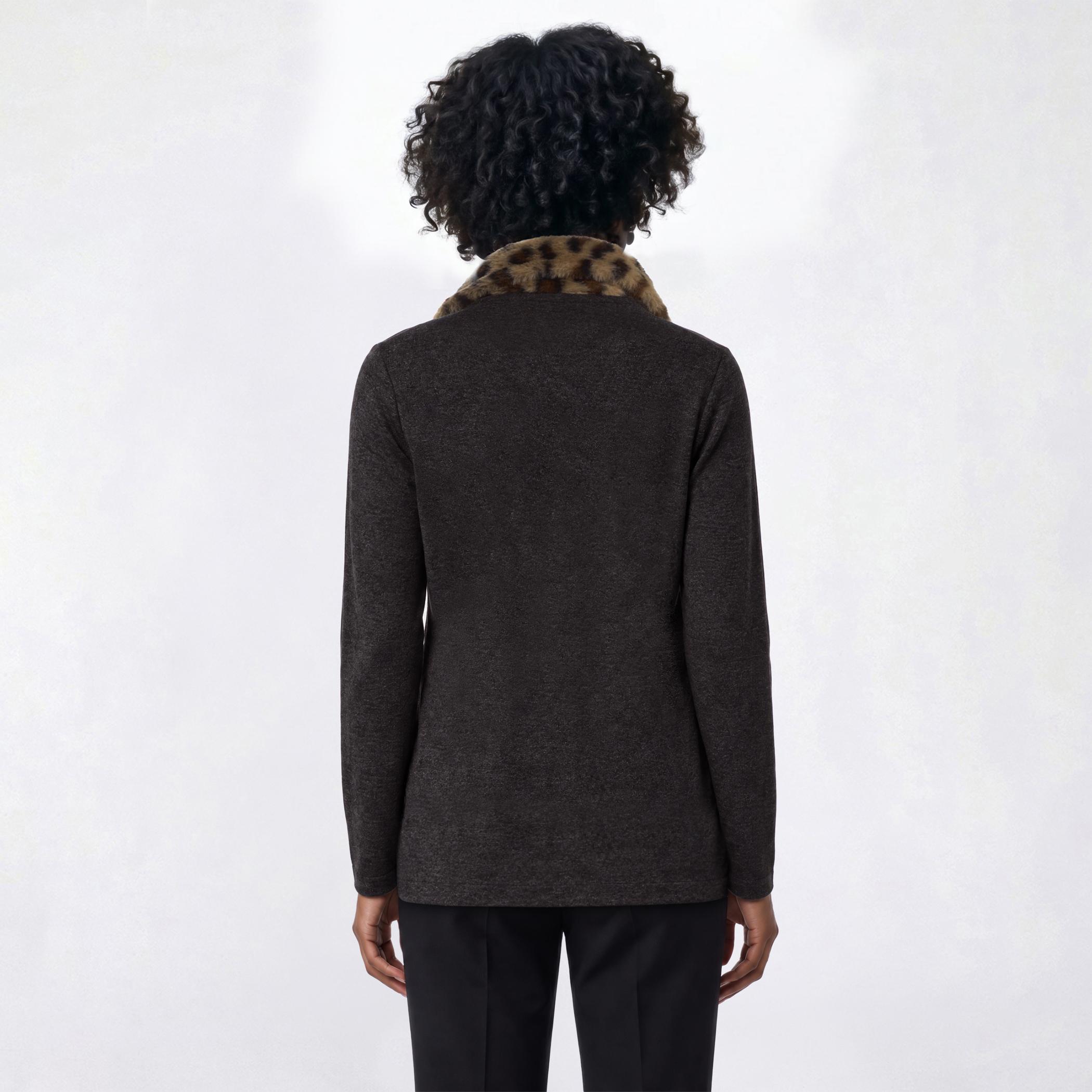 Womens New York Laundry Leopard Collar Button Front Cardigan