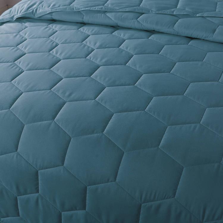 St. James Home Honeycomb Stitch Down Alternative Blanket