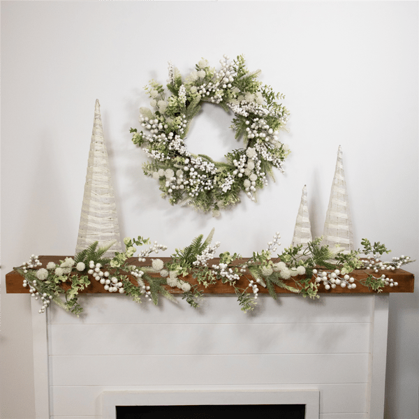 Northlight 5ft. Glittered Berries & Eucalyptus Christmas Garland