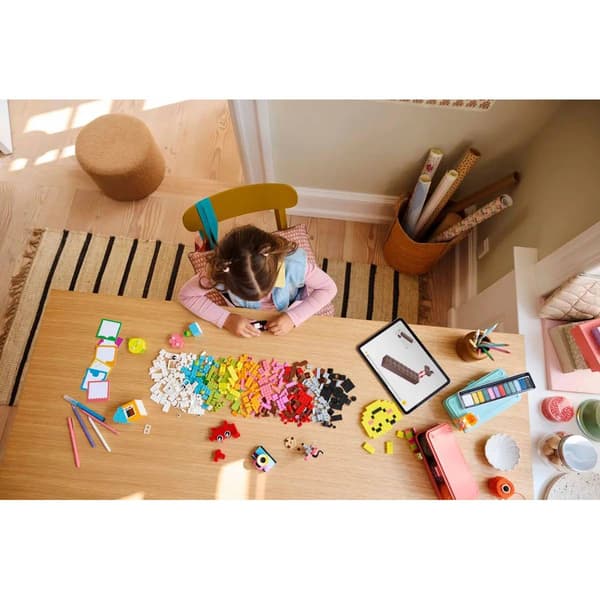 LEGO® Classic Creative Happy Box