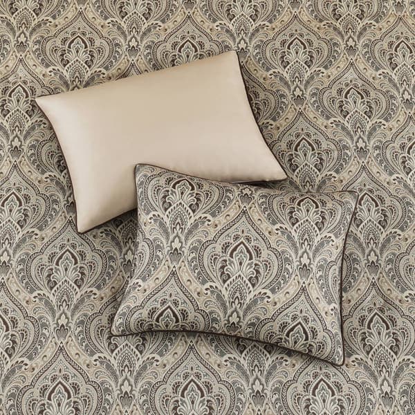 Royal Court Maren 3pc. Comforter Set