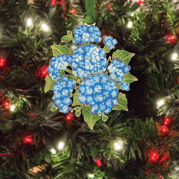 Beacon Design''s Hydrangeas Bouquet Ornament