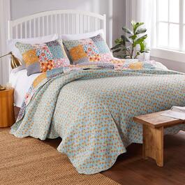 Greenland Home Fashions&#8482; Carlie Modern Calico Patches Quilt Set