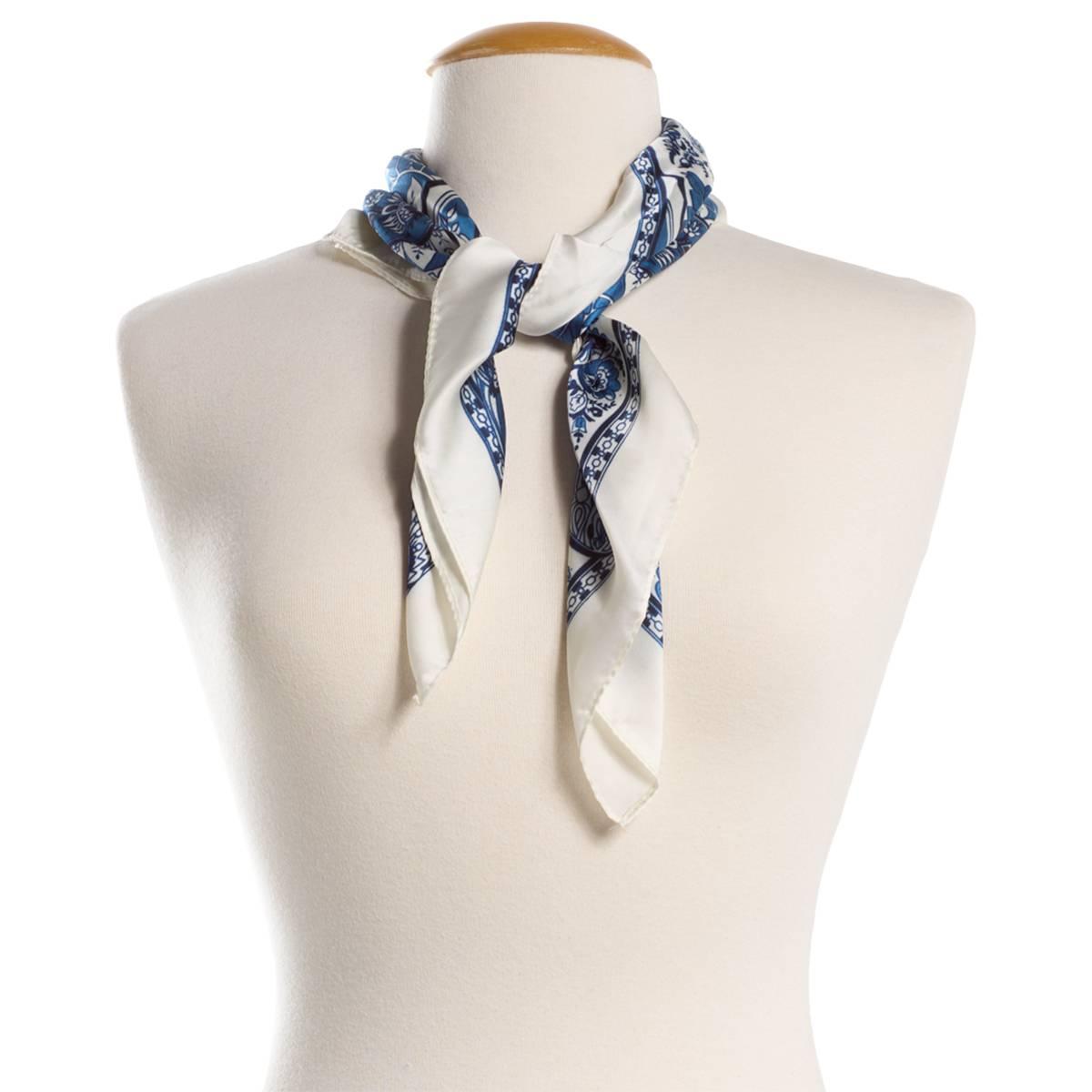 Womens Renshun Paisley Square Scarf
