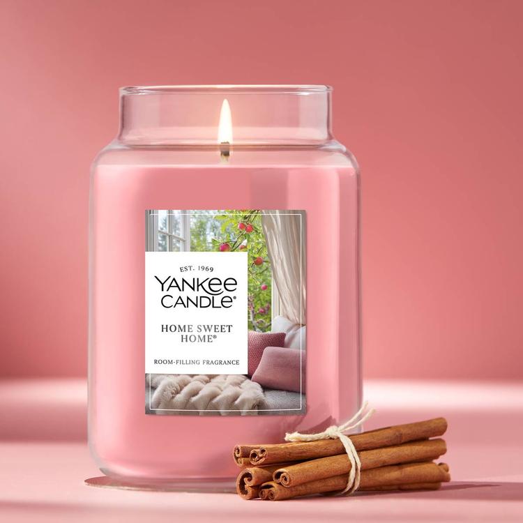 Yankee Candle(R) 22oz. Home Sweet Home Jar Candle