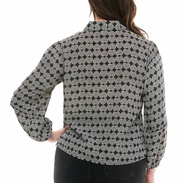 Womens Zac & Rachel Long Sleeve Geo Heart Button Front Blouse