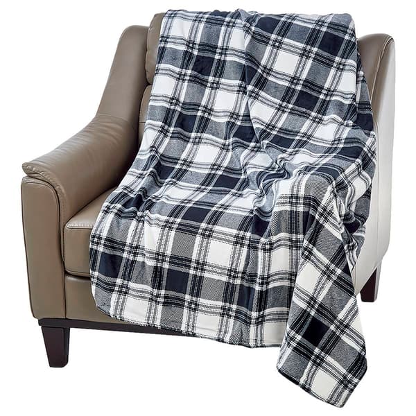 Ashley Cooper&#8482; Ford Plaid Plush Throw