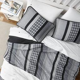 Nautica Gulf Shores 136 Thread Count Reversible Quilt Set
