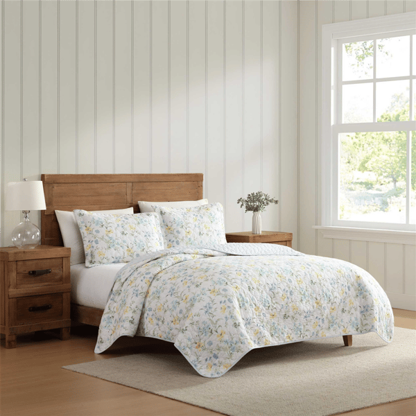 Laura Ashley Poppy Meadow Reversible Qulit Set