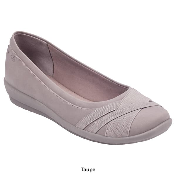 Womens Easy Spirit Acasia3 Comfort Flats