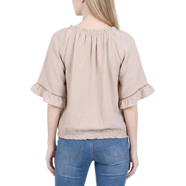 Womens NY Collection Elbow Sleeve Ruffle Edge Blouse