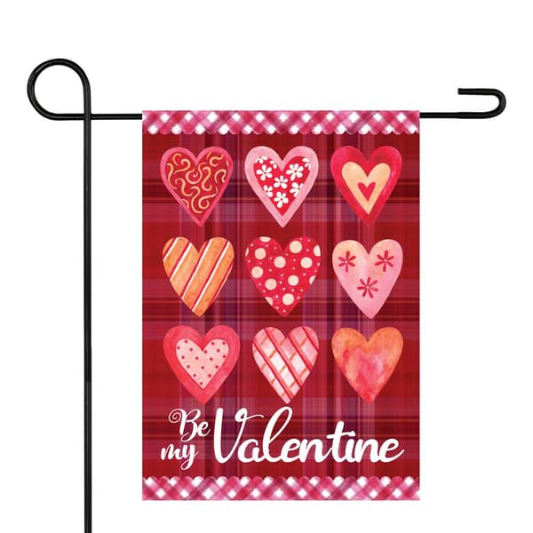 Northlight Seasonal Be My Valentine Plaid & Heart Garden Flag