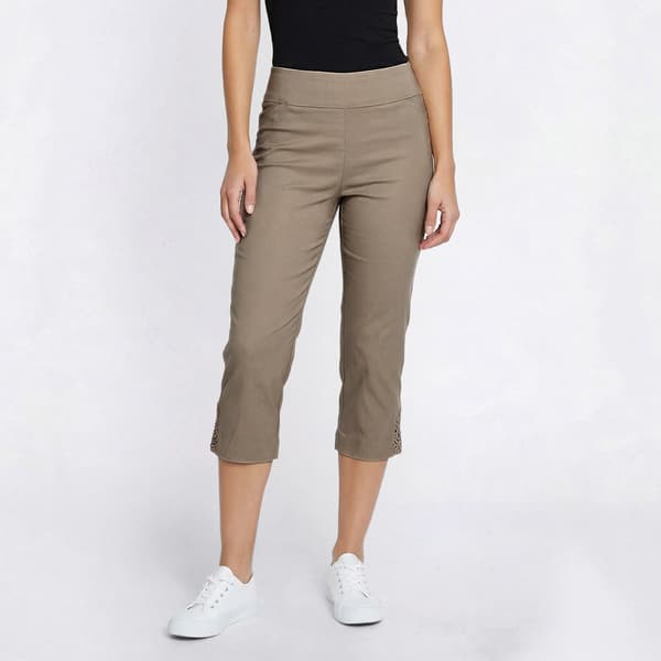 Petite Napa Valley 21in. Solid Lace Hem Capris