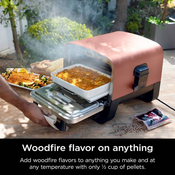 Ninja&#174; Woodfire 8-in-1 Outdoor Oven