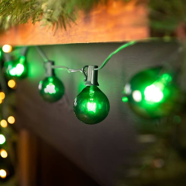Northlight Seasonal 9ft. Green G50 Globe Christmas Patio Lights