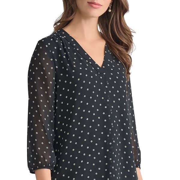 Womens Jones New York Kelly Long Sleeve V-Neck Dot Blouse