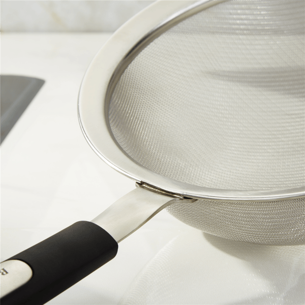 BergHOFF Leo Graphite Stainless Steel Mesh Strainer