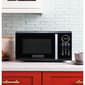 Black & Decker 0.9 cu. ft. Black Pull Handle Microwave Oven - image 7