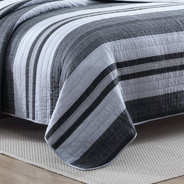 Nautica Ardmoore 136 Thread Count Reversible Quilt Set